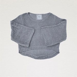 Cropped Wide-Sleeve High Low Grey Knit Sweater
